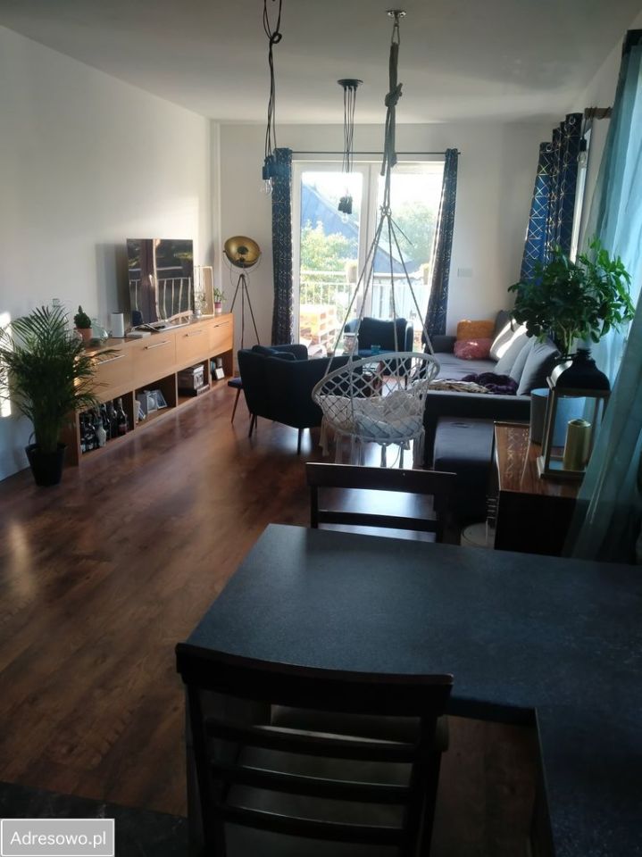 Mieszkanie 7-pokojowe Marki, ul. Leopolda Lisa-Kuli. Zdjęcie 2