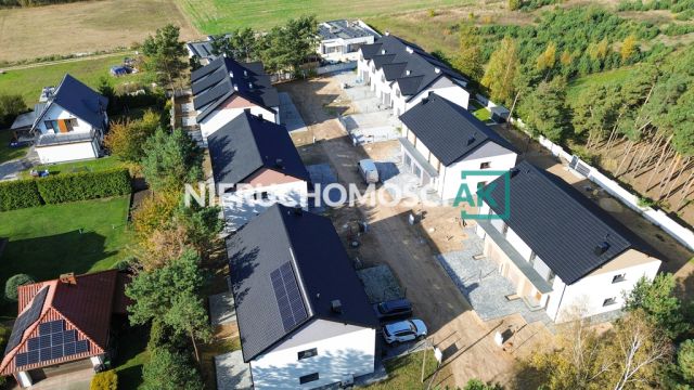 dom szeregowy, 4 pokoje Konin. Zdjęcie 19