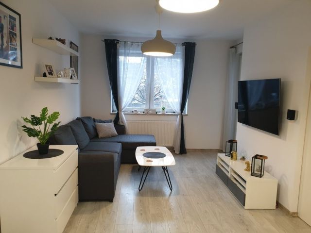 Mieszkanie 2-pokojowe Kraków Borek Fałęcki, ul. Zdunów. Zdjęcie 1