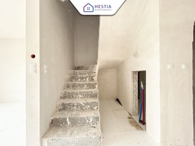 bliźniak, 5 pokoi Dobra. Zdjęcie 5