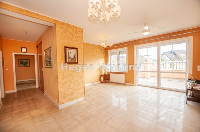 dom, 4 pokoje Prostynia. Zdjęcie 2