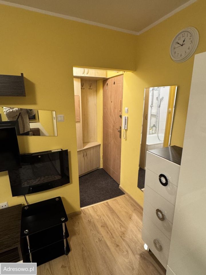 Mieszkanie 1-pokojowe Konin, ul. Władysława Broniewskiego. Zdjęcie 11