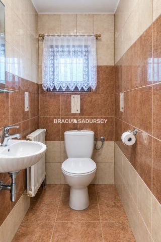 bliźniak, 8 pokoi Łazany. Zdjęcie 8