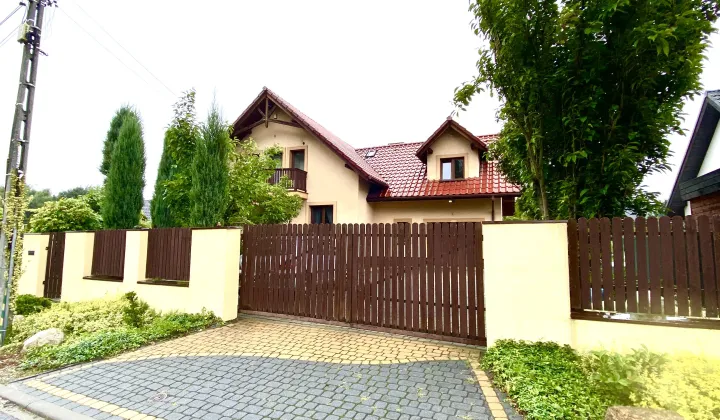 dom wolnostojący, 5 pokoi Żory Rogoźna, ul. Łąkowa