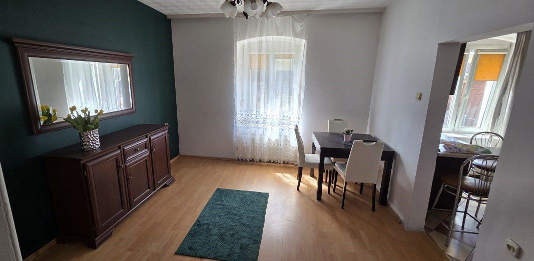 Mieszkanie 2-pokojowe Wałbrzych Śródmieście, ul. Romualda Traugutta. Zdjęcie 2