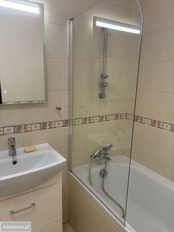 Mieszkanie 1-pokojowe Warszawa Gocław, ul. gen. Augusta Emila Fieldorfa "Nila". Zdjęcie 3