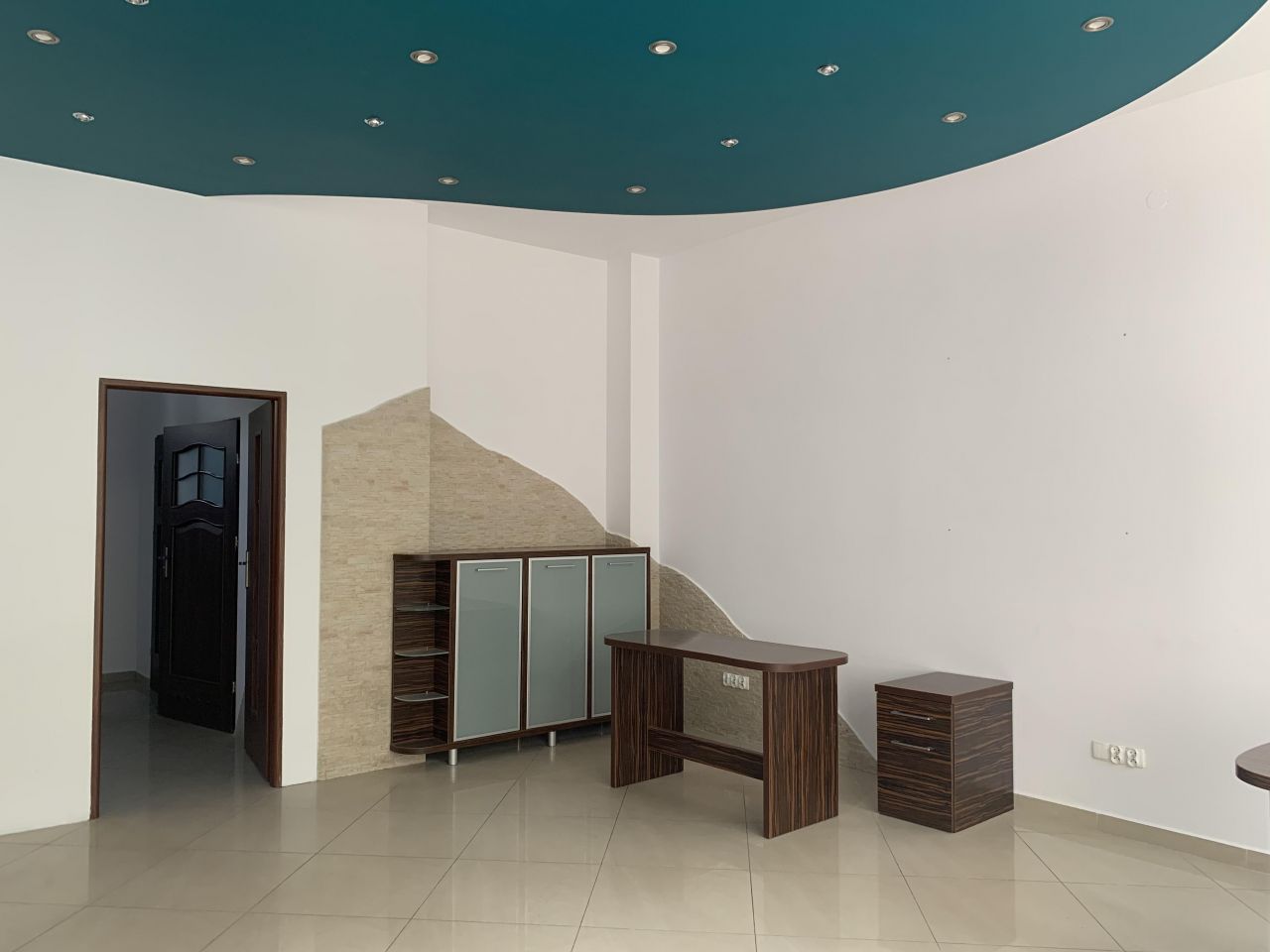 Lokal Konin Chorzeń, ul. Spółdzielców. Zdjęcie 4