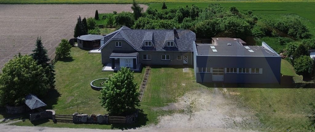 dworek, 7 pokoi Wilkowice. Zdjęcie 3