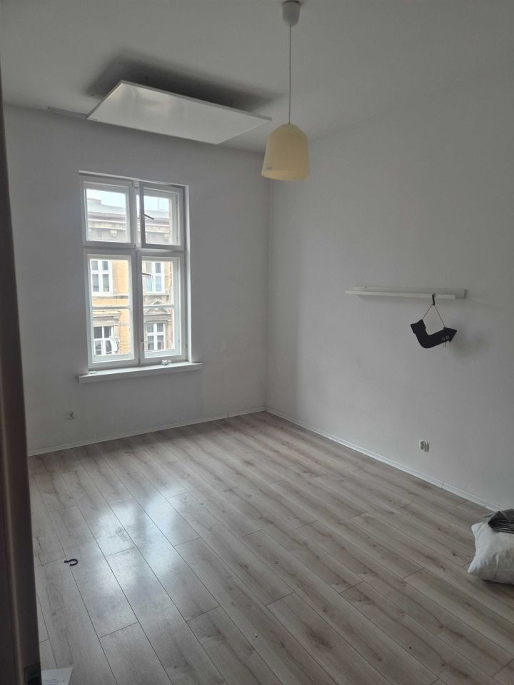 Mieszkanie 4-pokojowe Katowice Śródmieście, ul. Tadeusza Kościuszki. Zdjęcie 1