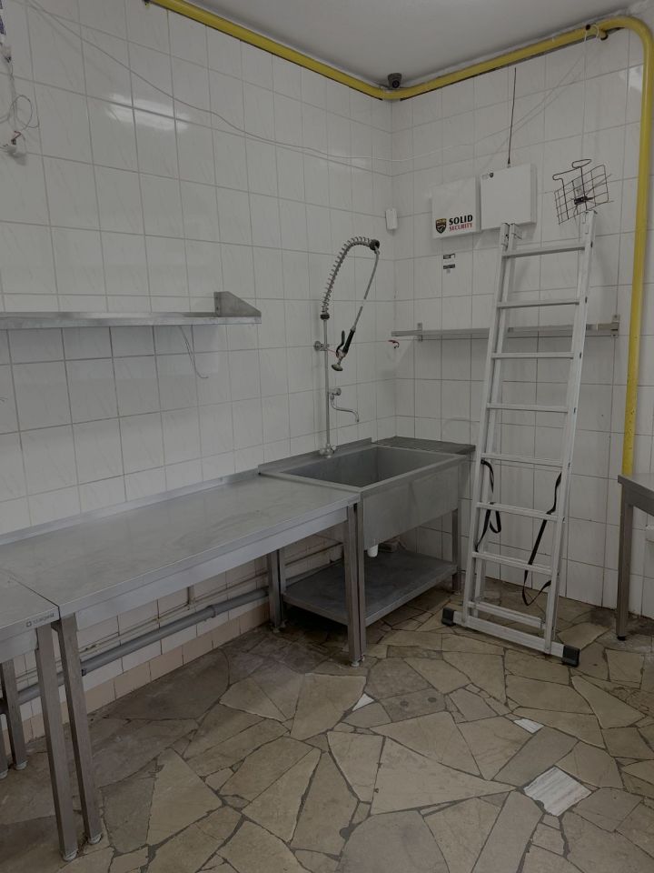 Lokal Warszawa Praga-Południe, al. Stanów Zjednoczonych. Zdjęcie 6