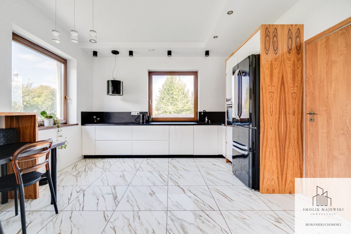 dom wolnostojący, 7 pokoi Złotoryja. Zdjęcie 2