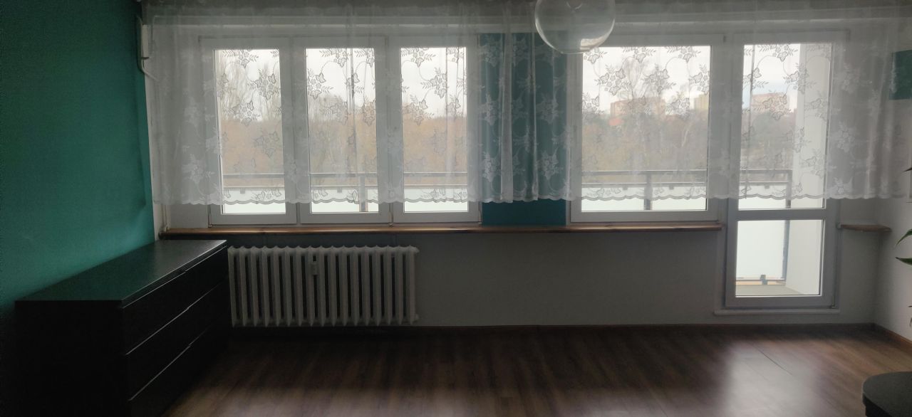 Mieszkanie 4-pokojowe Bełchatów, os. Okrzei. Zdjęcie 3
