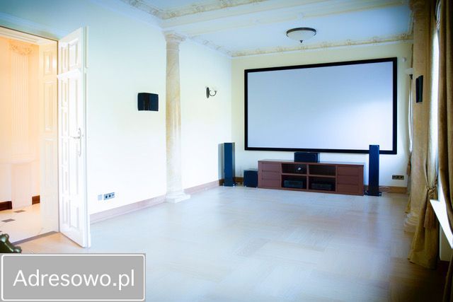 dworek Zborów. Zdjęcie 17