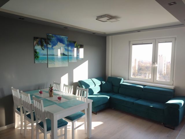 Mieszkanie 3-pokojowe Kraków Czyżyny, os. 2 Pułku Lotniczego. Zdjęcie 1