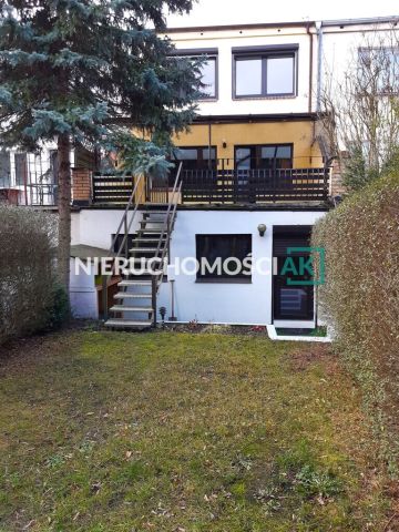 dom szeregowy, 10 pokoi Poznań, os. Marysieńki. Zdjęcie 6