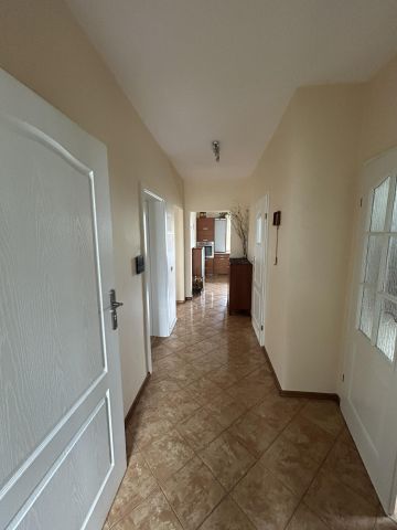 bliźniak, 8 pokoi Kielce Czarnów, ul. Hilarego Mali. Zdjęcie 10