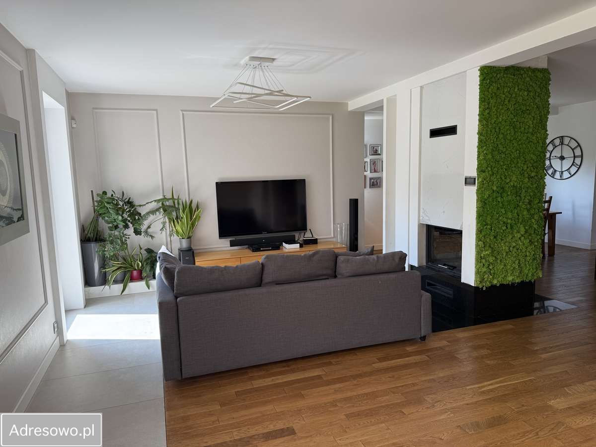 bliźniak, 6 pokoi Brwinów. Zdjęcie 9