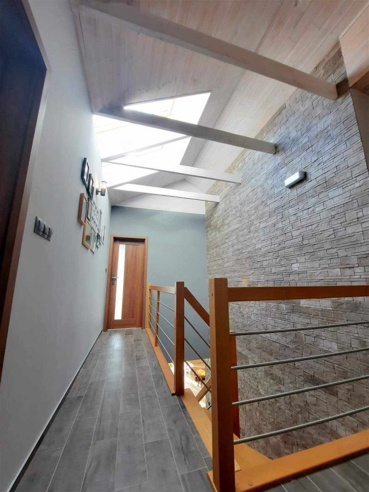 dom wolnostojący, 7 pokoi Kochlice, ul. Miła. Zdjęcie 7