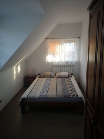 dom wolnostojący, 3 pokoje Rybical. Zdjęcie 11