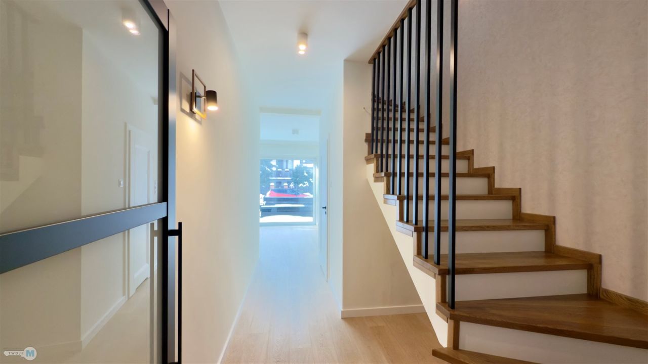 Mieszkanie 5-pokojowe Kielce, ul. Jałowcowa. Zdjęcie 3