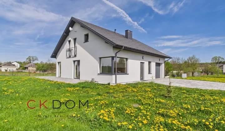 dom wolnostojący, 5 pokoi Kawczyn, ul. Kielecka