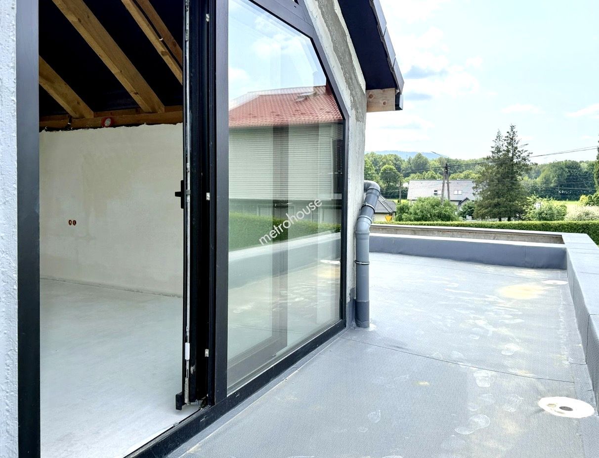 dom wolnostojący, 10 pokoi Pisarzowice, ul. Bielska. Zdjęcie 16