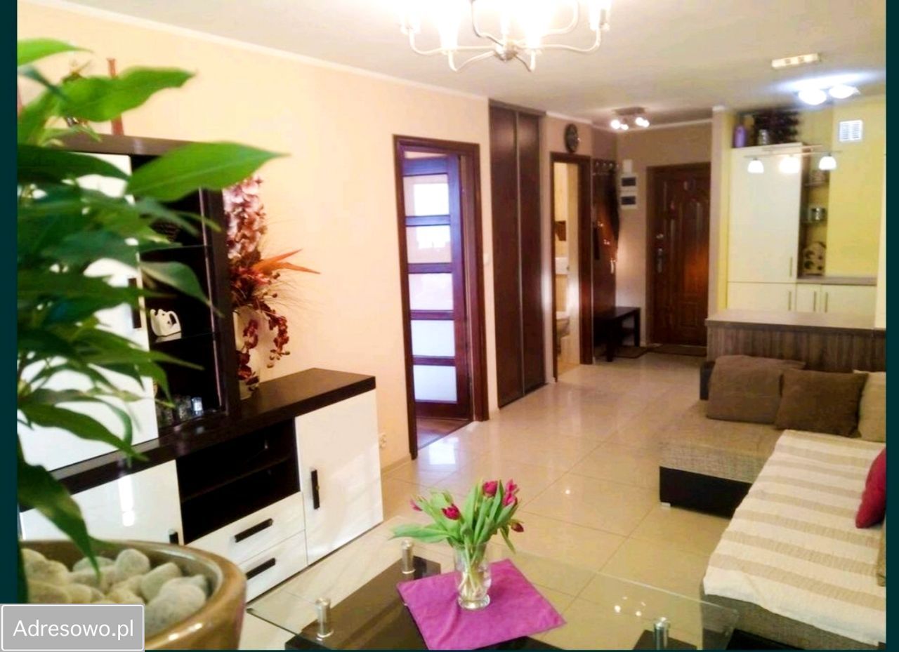 Mieszkanie 2-pokojowe Warszawa Śródmieście, al. Jana Pawła II. Zdjęcie 3