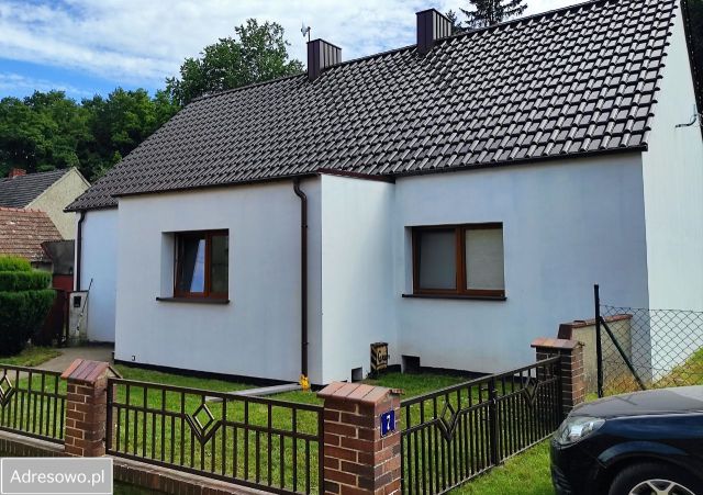 dom wolnostojący, 5 pokoi Kolesin. Zdjęcie 1