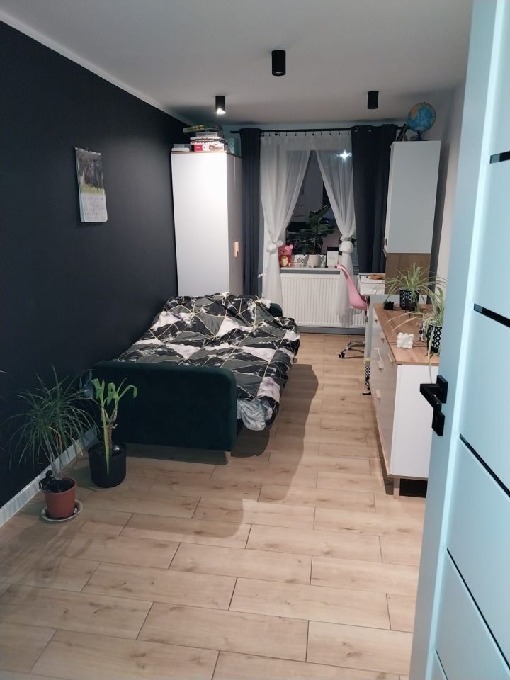 Mieszkanie 3-pokojowe Derczewo. Zdjęcie 6