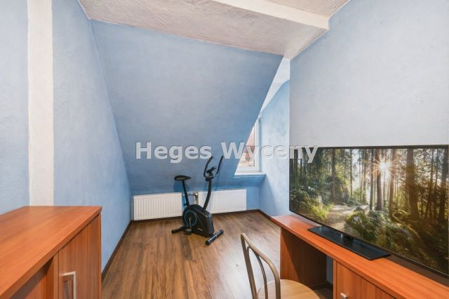 Mieszkanie 3-pokojowe Legnica. Zdjęcie 2