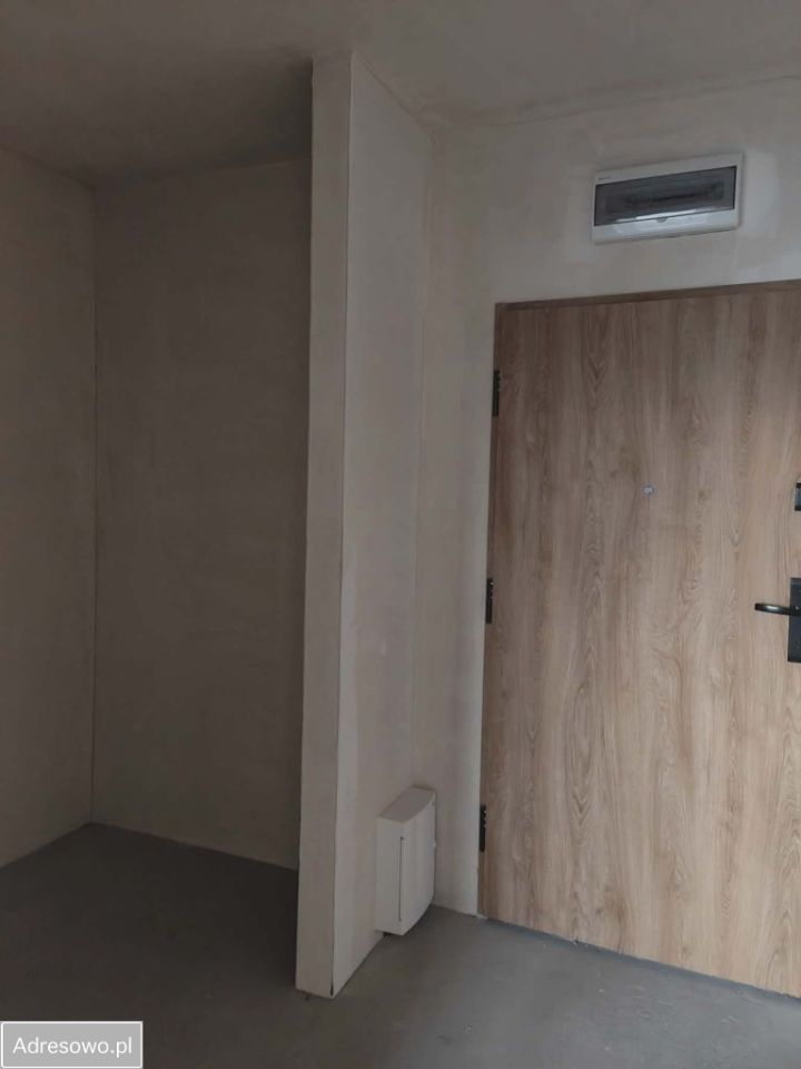 Mieszkanie 3-pokojowe Radom Borki, ul. hm kpt Eugeniusza Stasieckiego. Zdjęcie 3