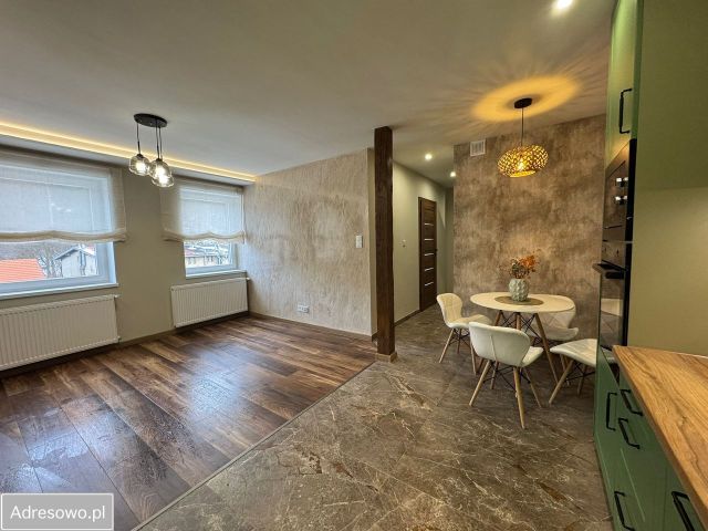 Mieszkanie 4-pokojowe Wałbrzych Nowe Miasto. Zdjęcie 1