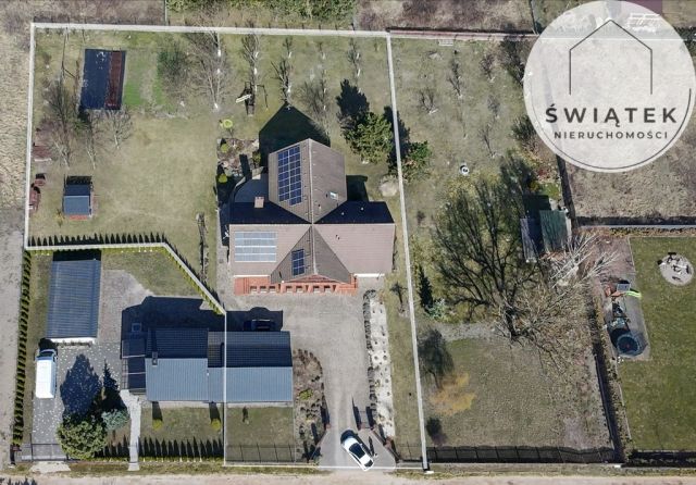 dom wolnostojący, 8 pokoi Czarne Błoto. Zdjęcie 3