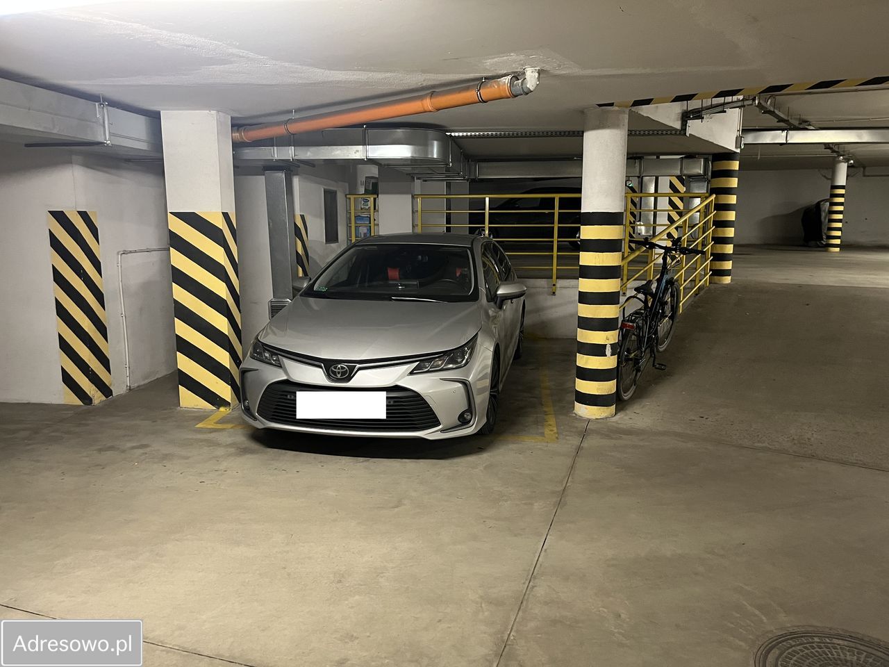 Garaż/miejsce parkingowe Wrocław Krzyki, ul. Szybka. Zdjęcie 2