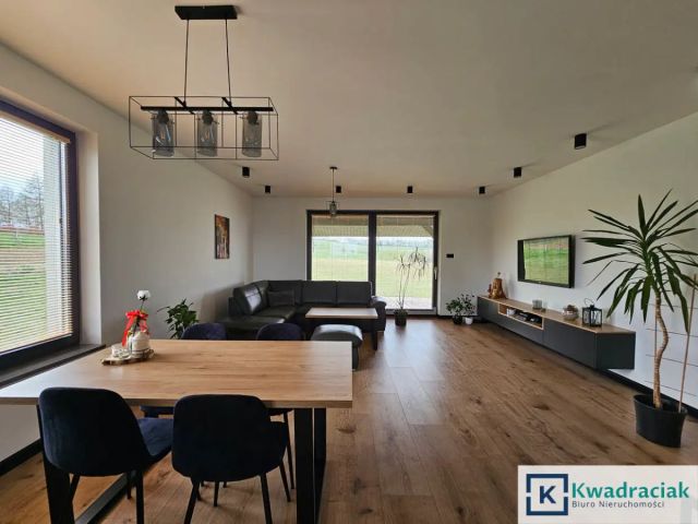 dom wolnostojący, 4 pokoje Besko, ul. Górska. Zdjęcie 15