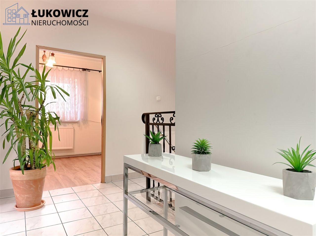 dom wolnostojący, 5 pokoi Bielsko-Biała Komorowice Krakowskie. Zdjęcie 7