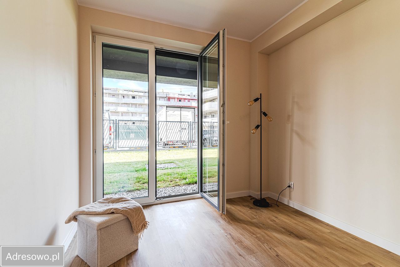 Mieszkanie 2-pokojowe Tarnów, ul. Bł. Karoliny. Zdjęcie 4