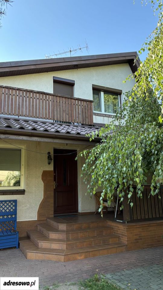 dom wolnostojący, 7 pokoi Radomyśl Wielki, ul. Kochanowskiego. Zdjęcie 1