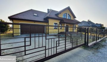 dom wolnostojący, 5 pokoi Strzegom