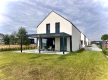 dom wolnostojący, 5 pokoi Mników