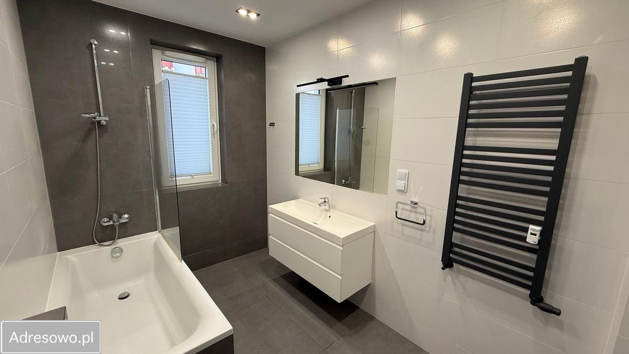 Mieszkanie 3-pokojowe Radom Osiedle XV-lecia, ul. Żwirki i Wigury. Zdjęcie 13