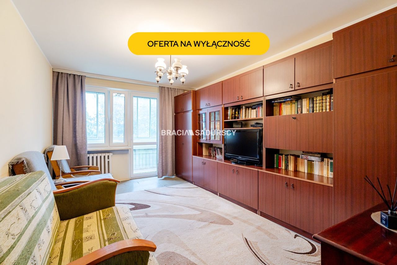 Mieszkanie 2-pokojowe Kraków Mistrzejowice, os. Złotego Wieku. Zdjęcie 1