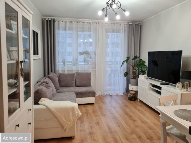 Mieszkanie 2-pokojowe Warszawa Ursus, ul. Skoroszewska. Zdjęcie 1