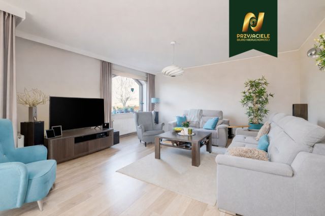 dom wolnostojący, 5 pokoi Małkowo. Zdjęcie 1