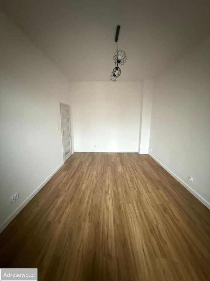 Mieszkanie 3-pokojowe Legnica Tarninów, ul. Hutników. Zdjęcie 3