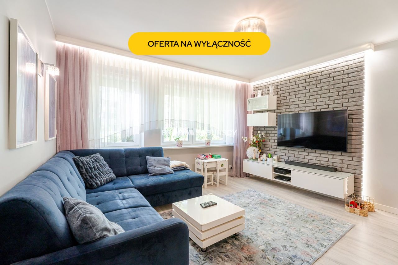 Mieszkanie 3-pokojowe Kraków Nowa Huta, os. Kazimierzowskie. Zdjęcie 1