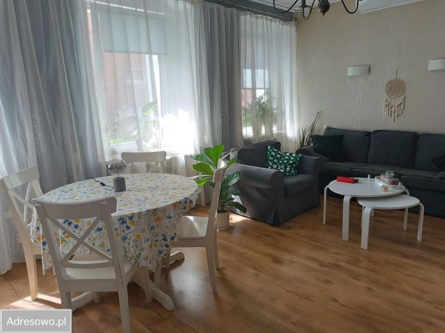 Mieszkanie 4-pokojowe Bielawa. Zdjęcie 1