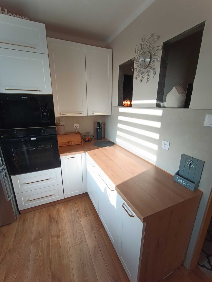 Mieszkanie 3-pokojowe Ostrowiec Świętokrzyski, os. Rosochy. Zdjęcie 8