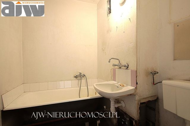 Mieszkanie 2-pokojowe Warszawa Jelonki, ul. mjr. Henryka Sucharskiego. Zdjęcie 5