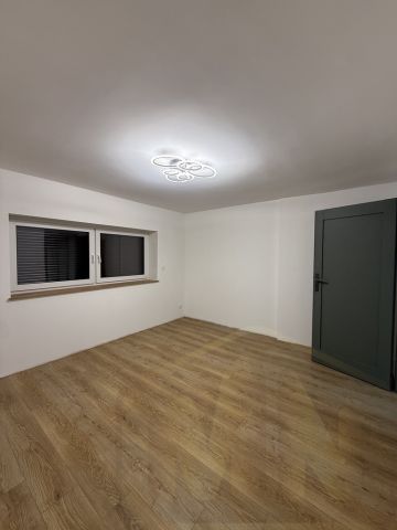 bliźniak, 6 pokoi Leszno Gronowo. Zdjęcie 13